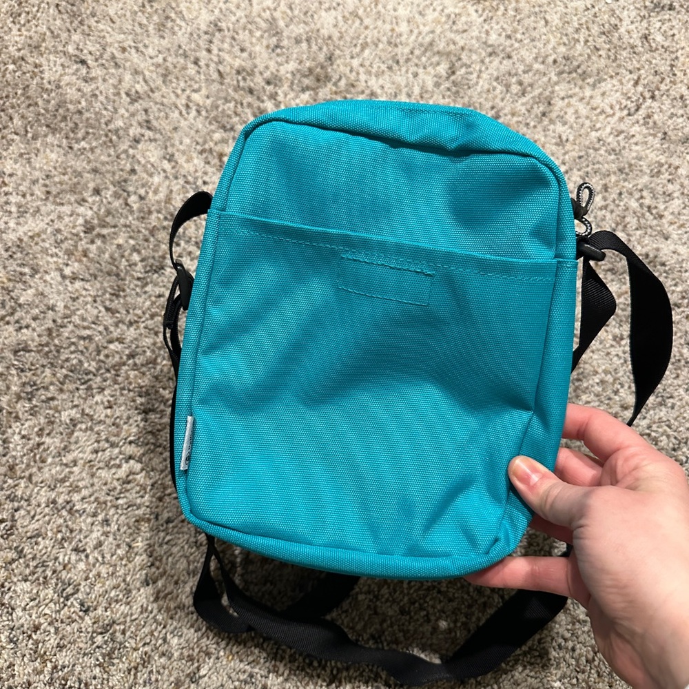 Timberland Cross Body - Picture 3 of 5